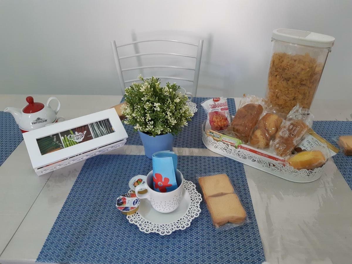 Nanas Lägenhet Neapel Exteriör bild